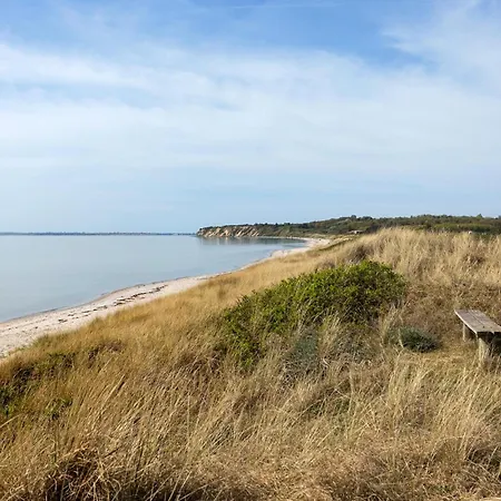 2 Bedroom Awesome In Ferienhaus *