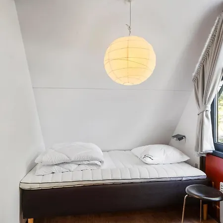 2 Bedroom Awesome In בית נופש